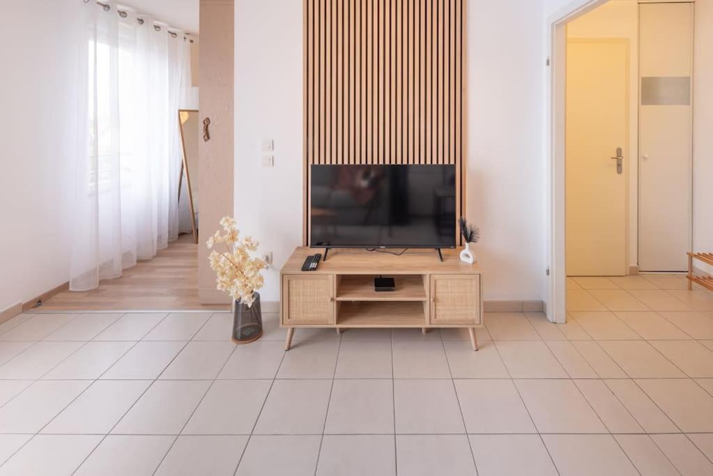 L'Excellence-8Min Aeroport-Terrasse-Parking Prive Apartment Lingolsheim Ngoại thất bức ảnh
