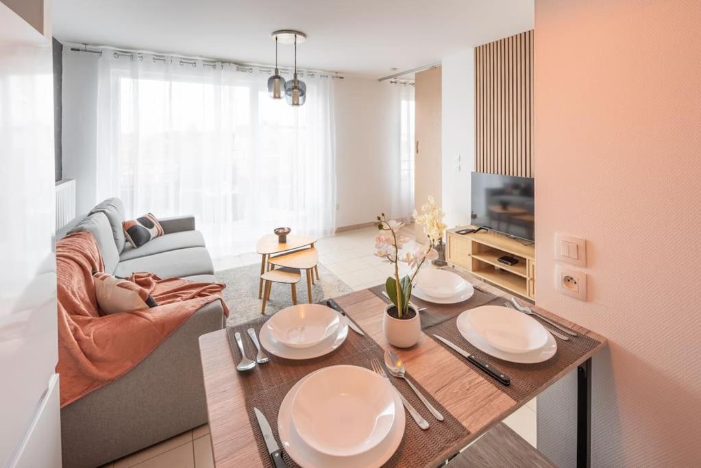 L'Excellence-8Min Aeroport-Terrasse-Parking Prive Apartment Lingolsheim Ngoại thất bức ảnh