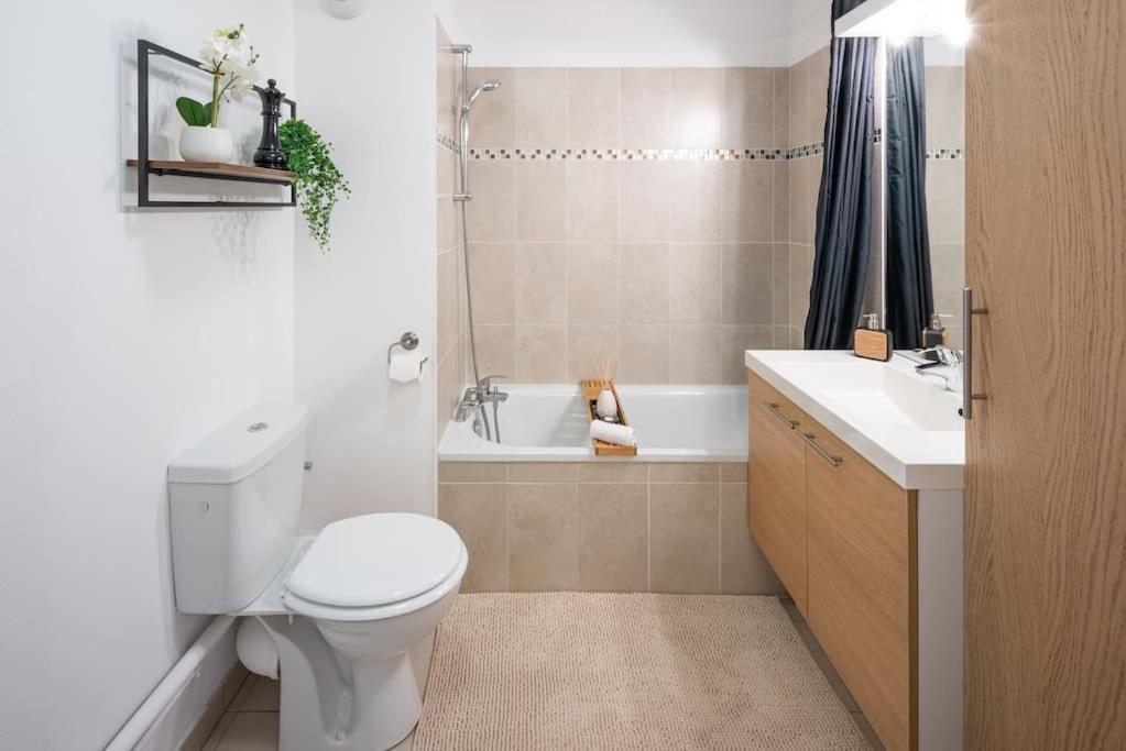 L'Excellence-8Min Aeroport-Terrasse-Parking Prive Apartment Lingolsheim Ngoại thất bức ảnh